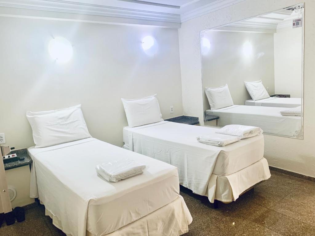Hotel Buriti Stop (Adults Only) Goiânia Zewnętrze zdjęcie
