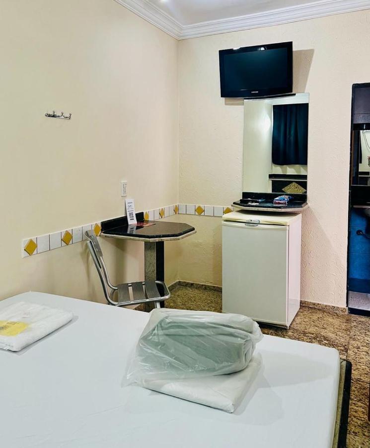 Hotel Buriti Stop (Adults Only) Goiânia Zewnętrze zdjęcie