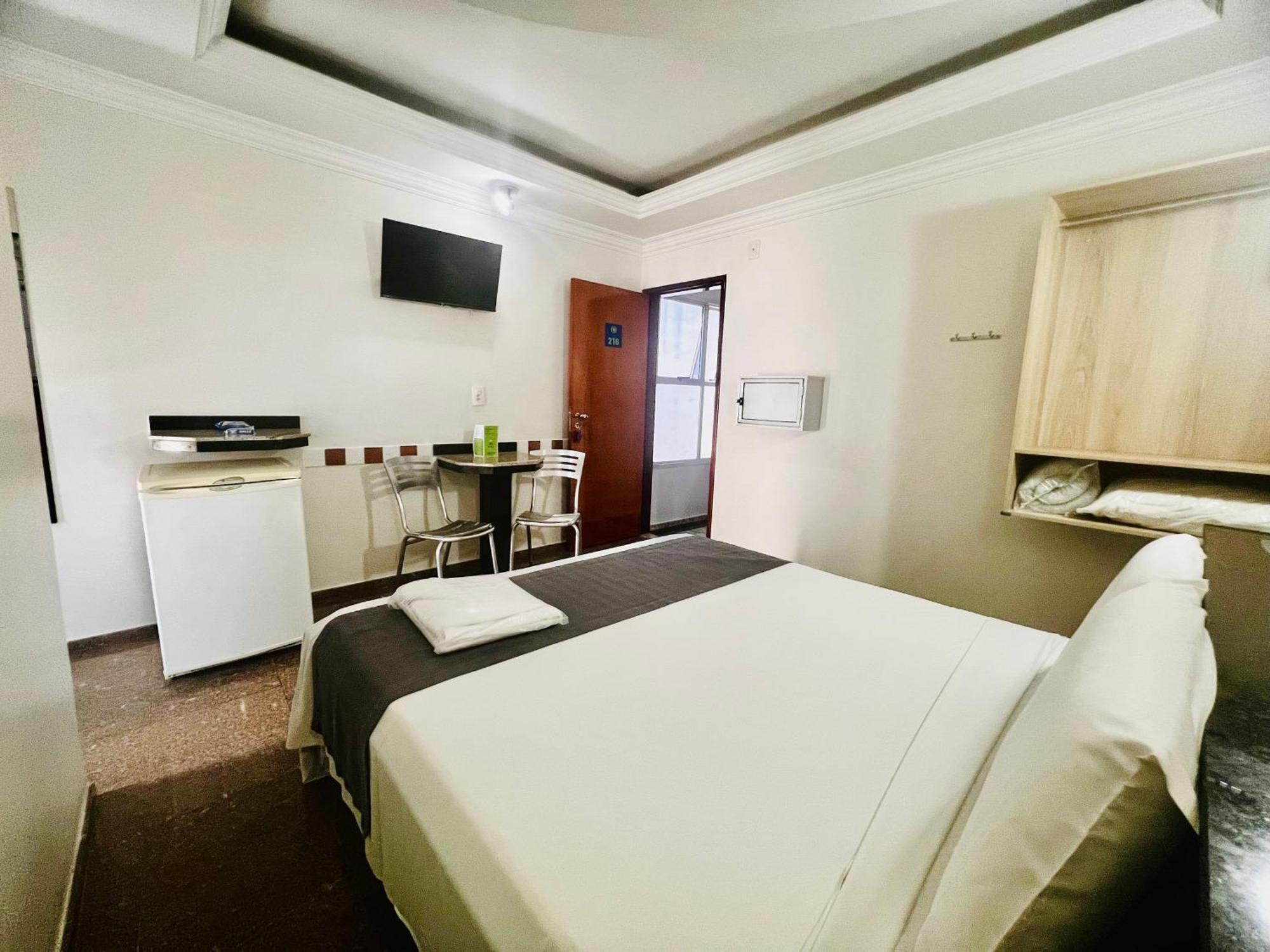 Hotel Buriti Stop (Adults Only) Goiânia Zewnętrze zdjęcie
