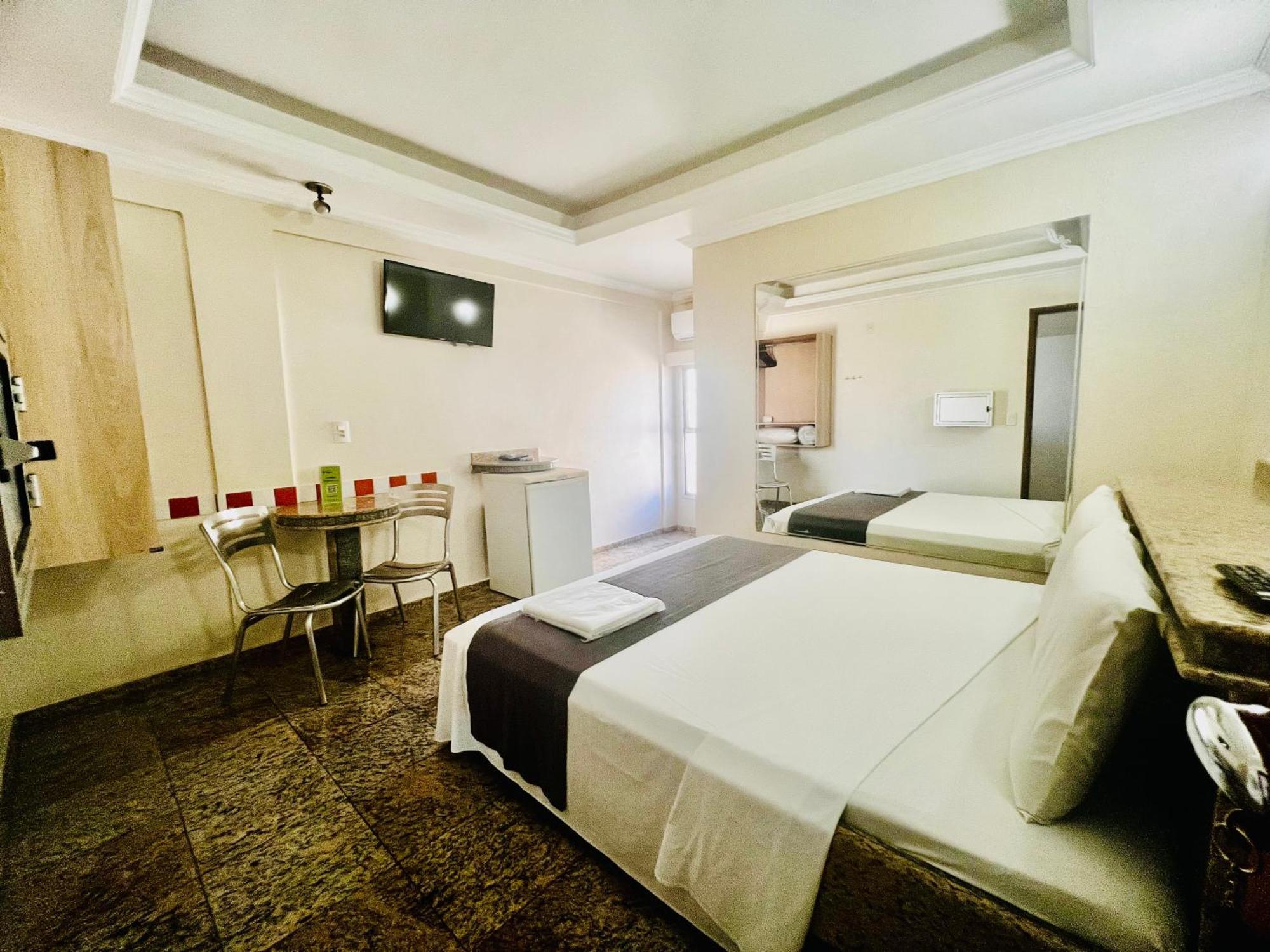Hotel Buriti Stop (Adults Only) Goiânia Zewnętrze zdjęcie